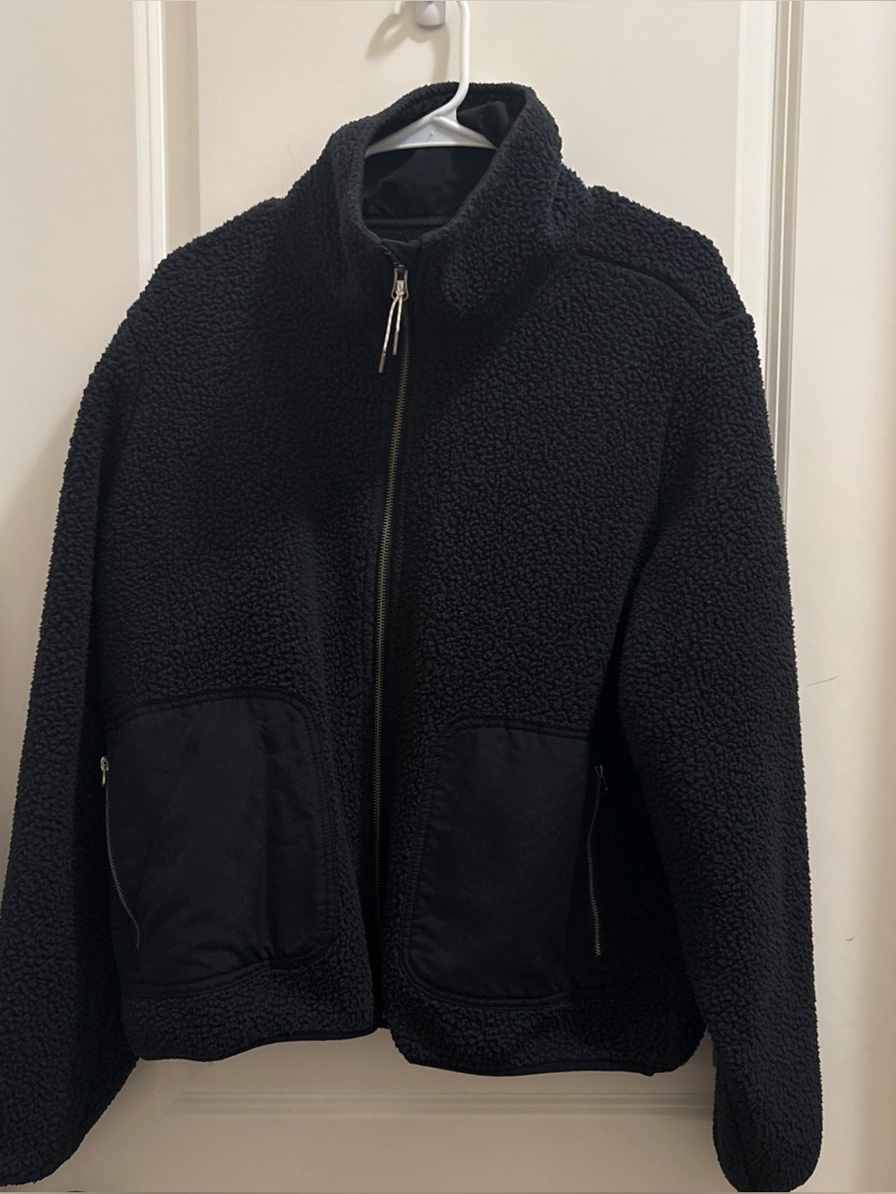 Vuori Women’s Black Alpine Sherpa Jacket Full Zip Zipped Pockets Size XXL